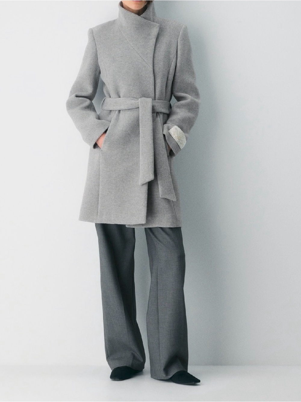 [Brand New] Aritzia Babaton Connor Coat in Gray - Picture 2 of 13
